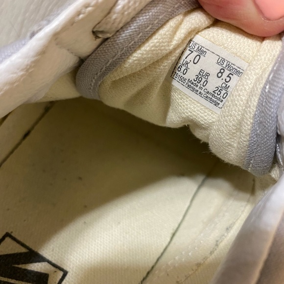 Old Skool Vans - womens size 8.5 / mens 7.0 - Picture 5 of 7